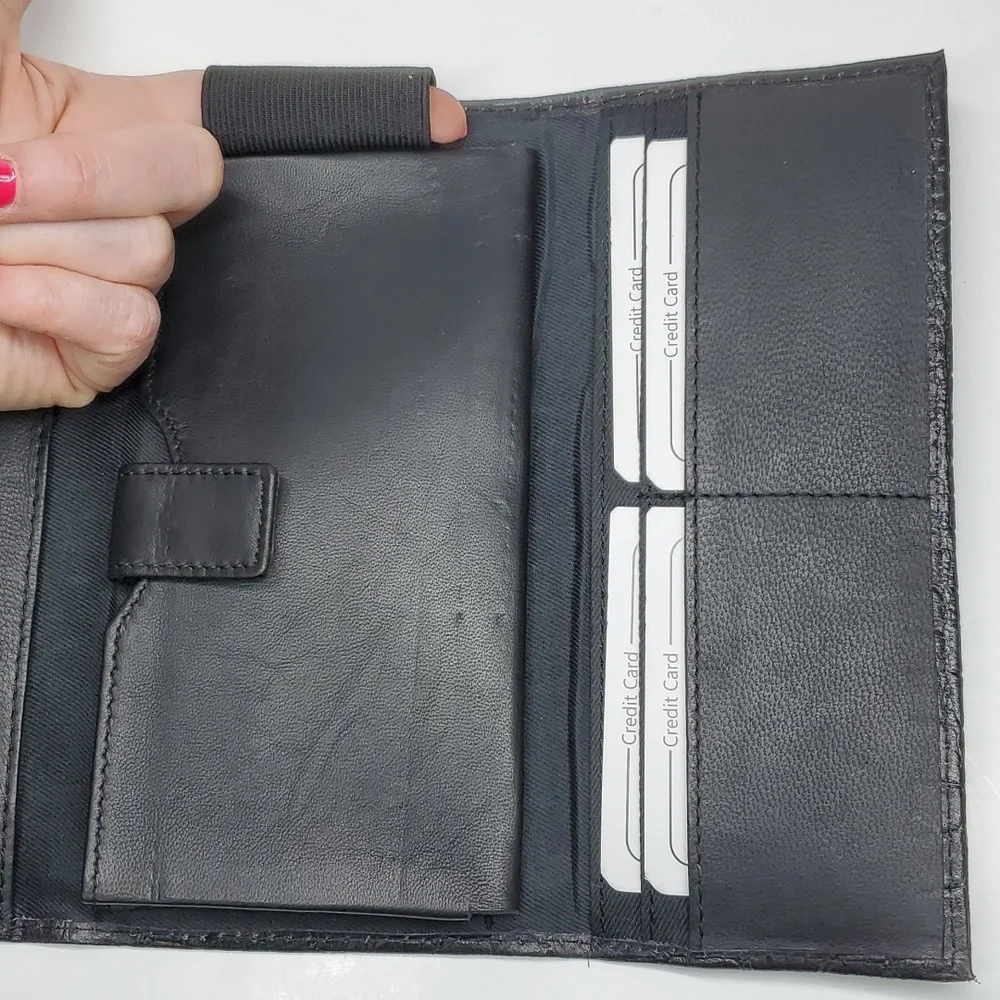 Newage Black Genuine Leather RFID Wallet Reptile Embossed NWT